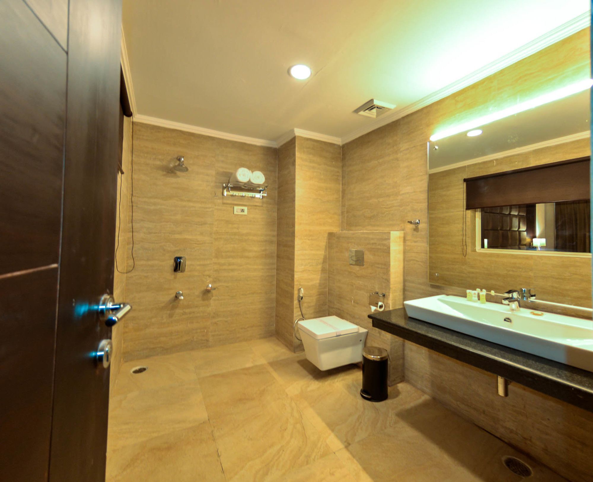 Heritage Luxury Srīnagar 外观 照片
