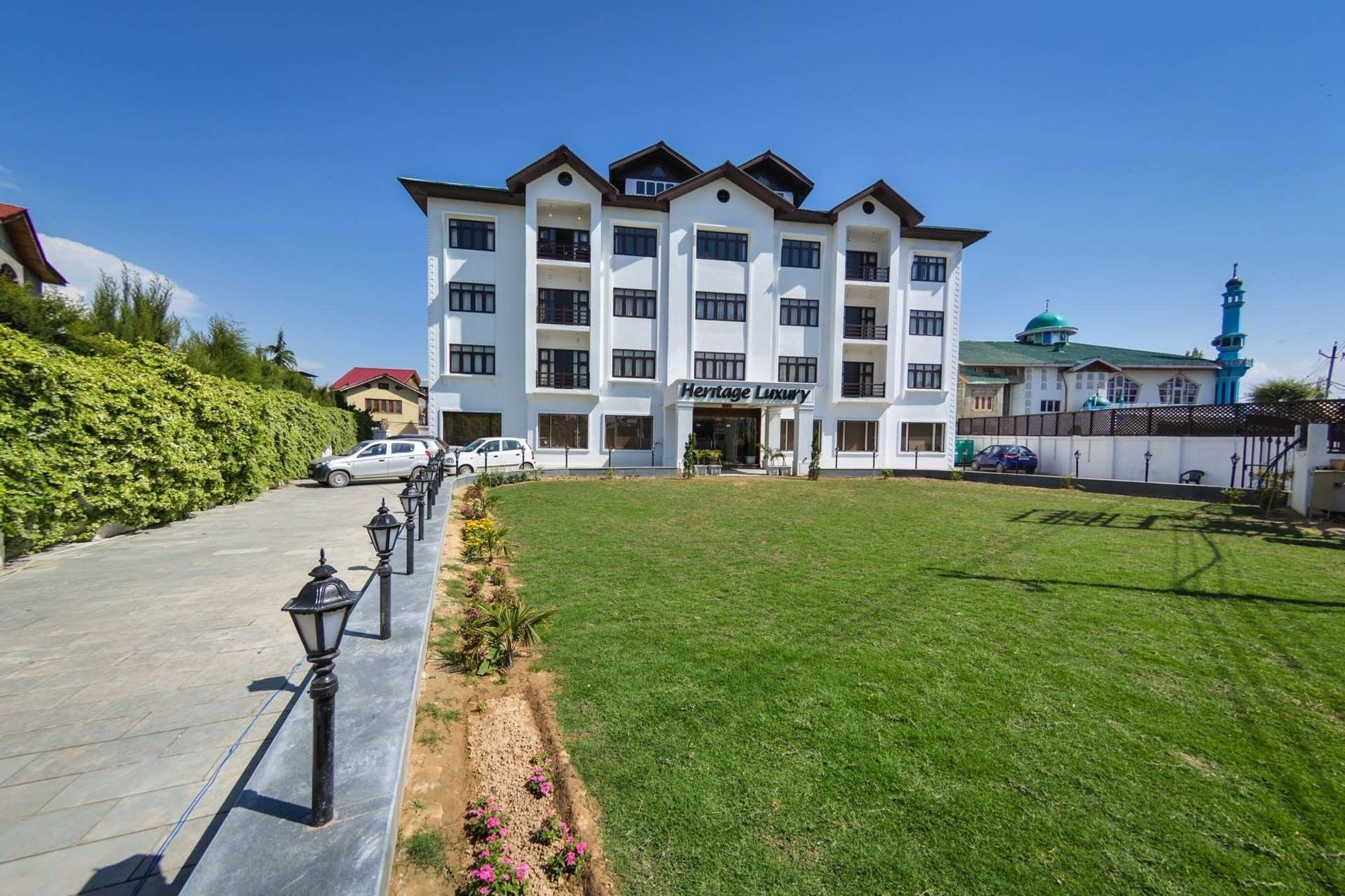 Heritage Luxury Srīnagar 外观 照片