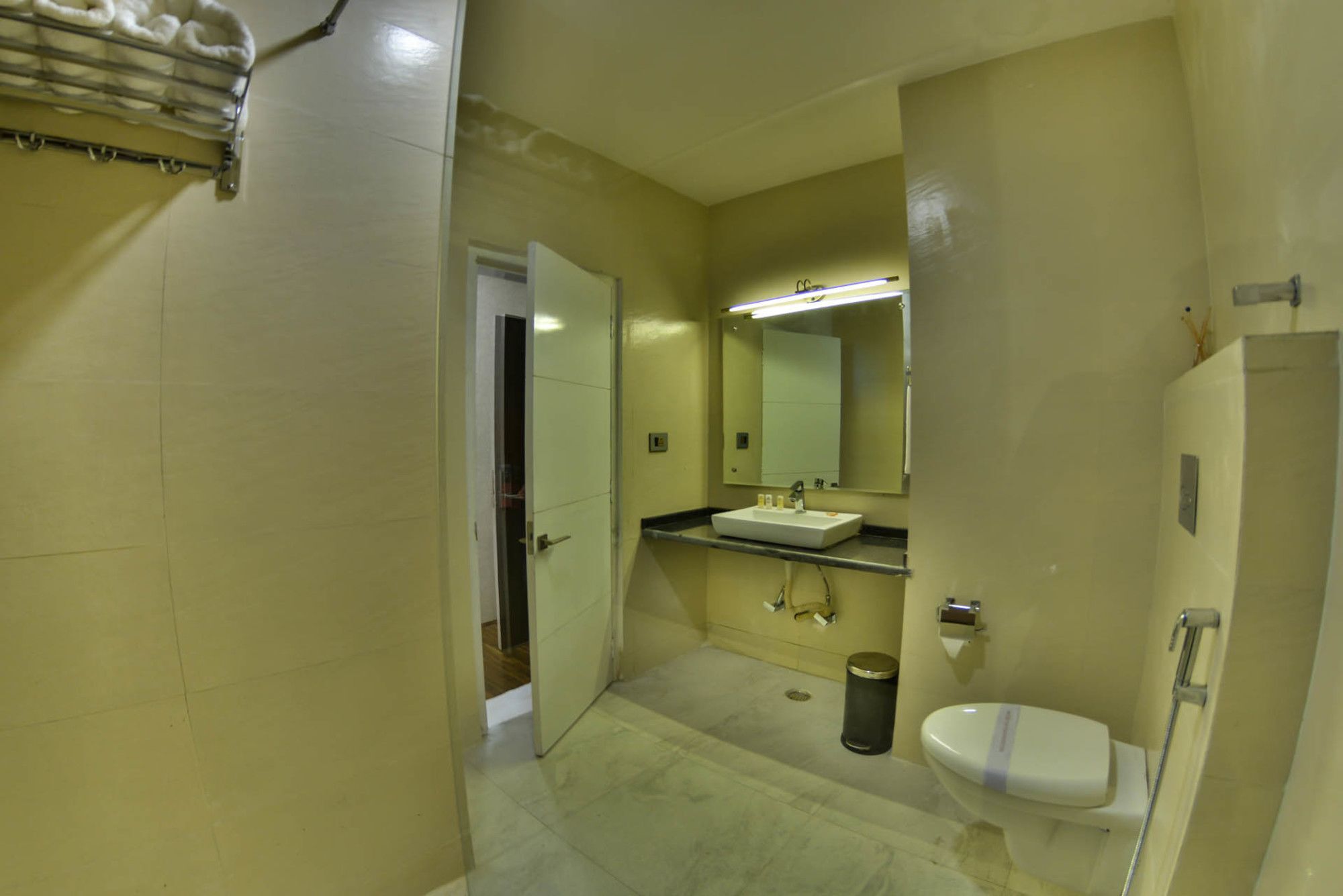 Heritage Luxury Srīnagar 外观 照片