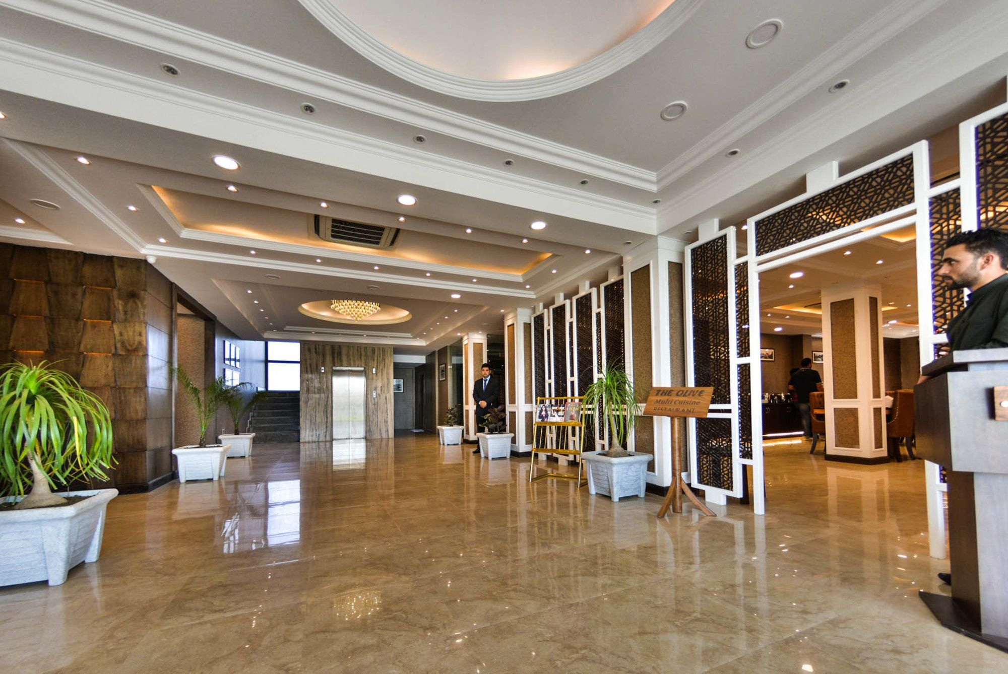 Heritage Luxury Srīnagar 外观 照片